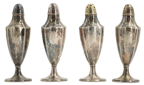 (4) Paye & Baker Sterling Silver Salt and Pepper Shakers - 4.490 ozt.