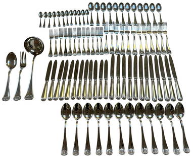 Schiavon Conchiglia (Italian) 800 Silverware Service for 12: Schiavon Conchiglia (Italian) 800 Silverware Service for 12. Conchiglia Pattern. 87 pieces including serving utensils.