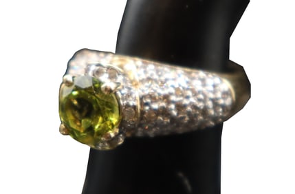 Marked 10k Gold, Diamond, And Peridot Ring - Gross 5.3 g.