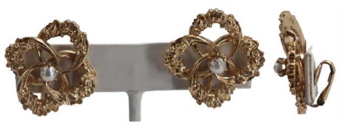 One Pair of 14k Gold and Pearl Clip-On Earrings - Gross 15.3 g.