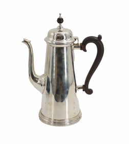 Tiffany & Co. Georgian Style Coffee Pot - Gross 51.04 ozt.