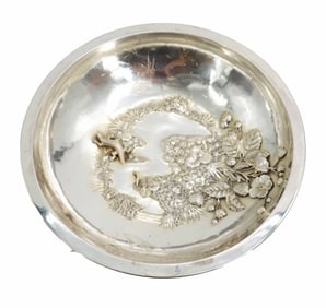 Heavy Rare 1905 Gorham Sterling Silver B22 Center Bowl with Lizard and Strawberry Decoration - 33.71