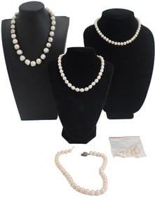 Assortment of Freshwater Pearl Jewelry