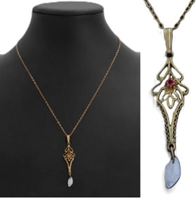 One 10k Gold Victorian Pendant on Chain - Gross 1.6 g