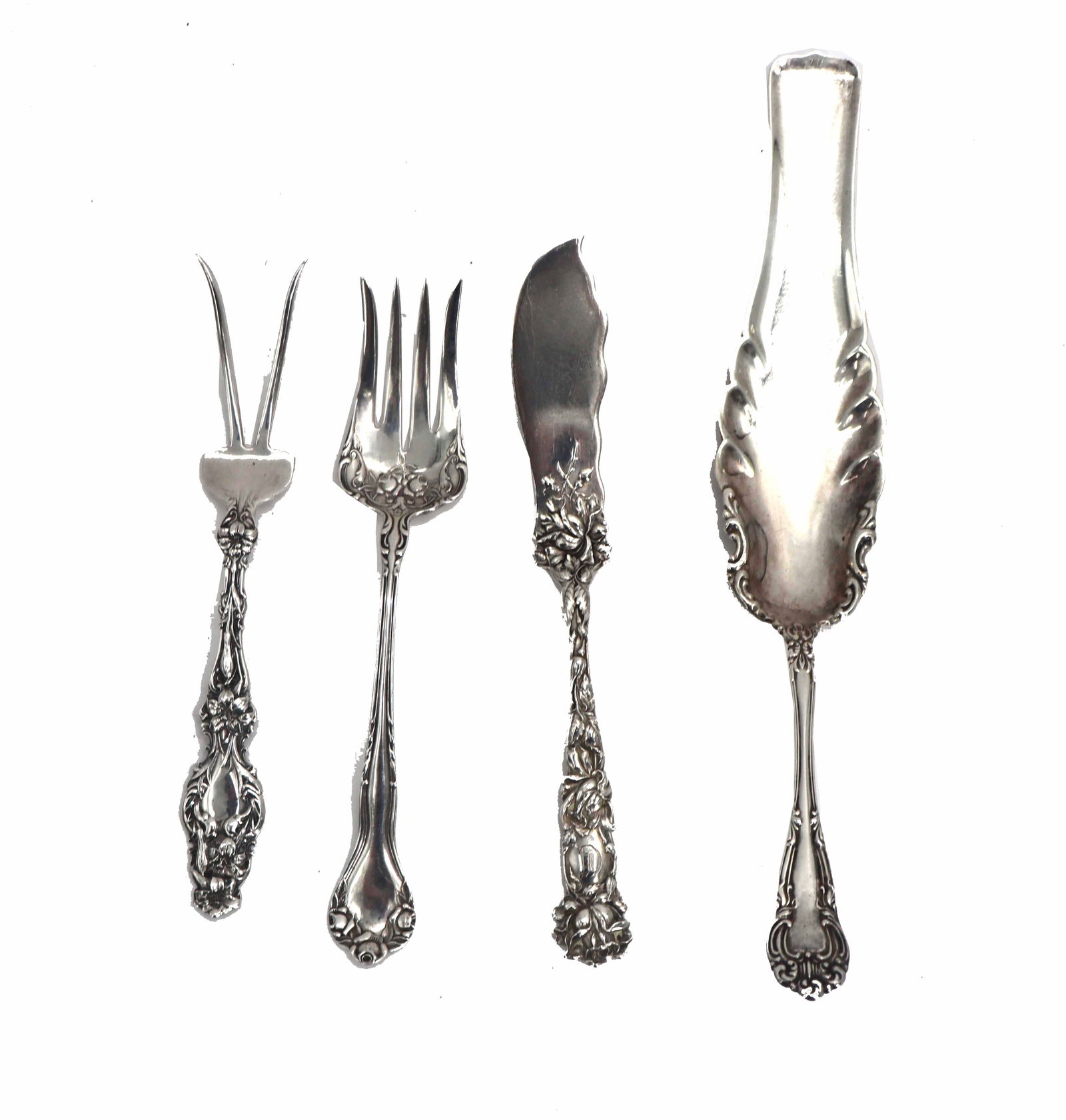 (4) Sterling Silver Serving Utensils - 6.210 ozt. (1 of 13)