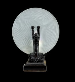 1986 Sarsaparilla Deco Designs Art Glass Cat on Yarn Ball Lamp