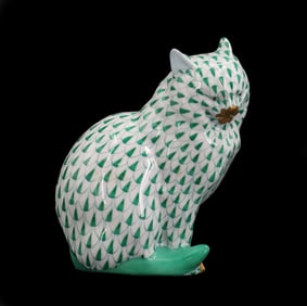 Herend Hungary Green Fishnet Porcelain Seated Cat