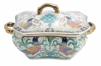 Chinese Hand Painted Porcelain Lidded Tureen