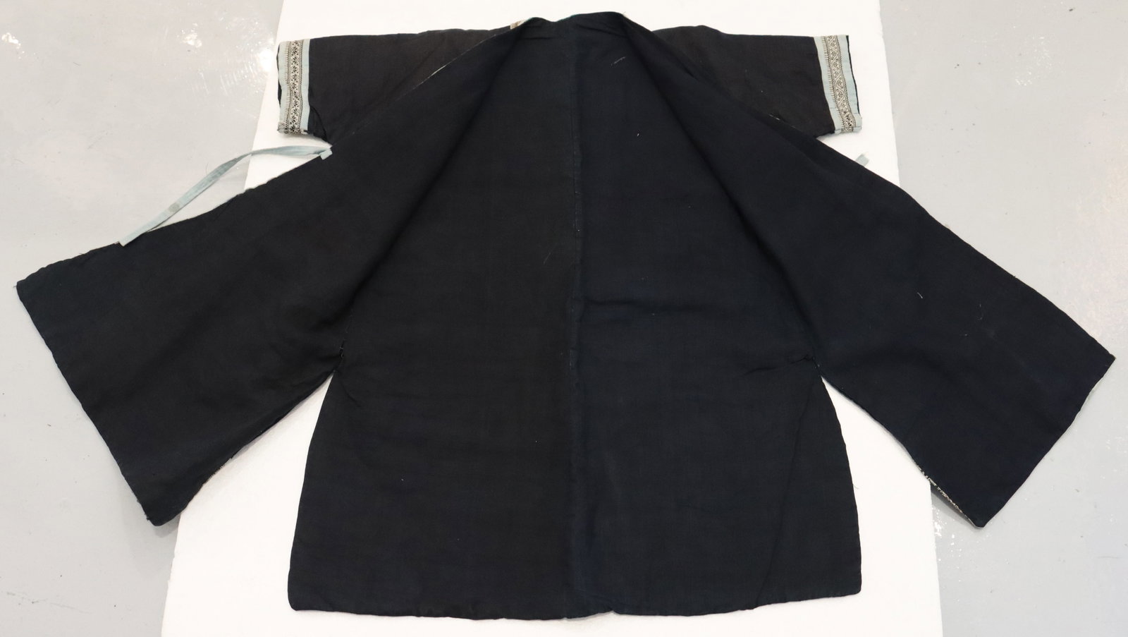 Small Asian Hmong Embroidered jacket - 11