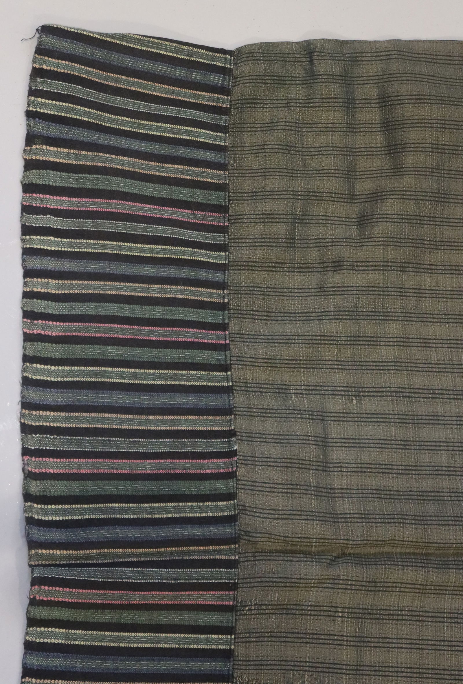 Southeast Asian Laotian Sinh Silk Tube Skirt - 3