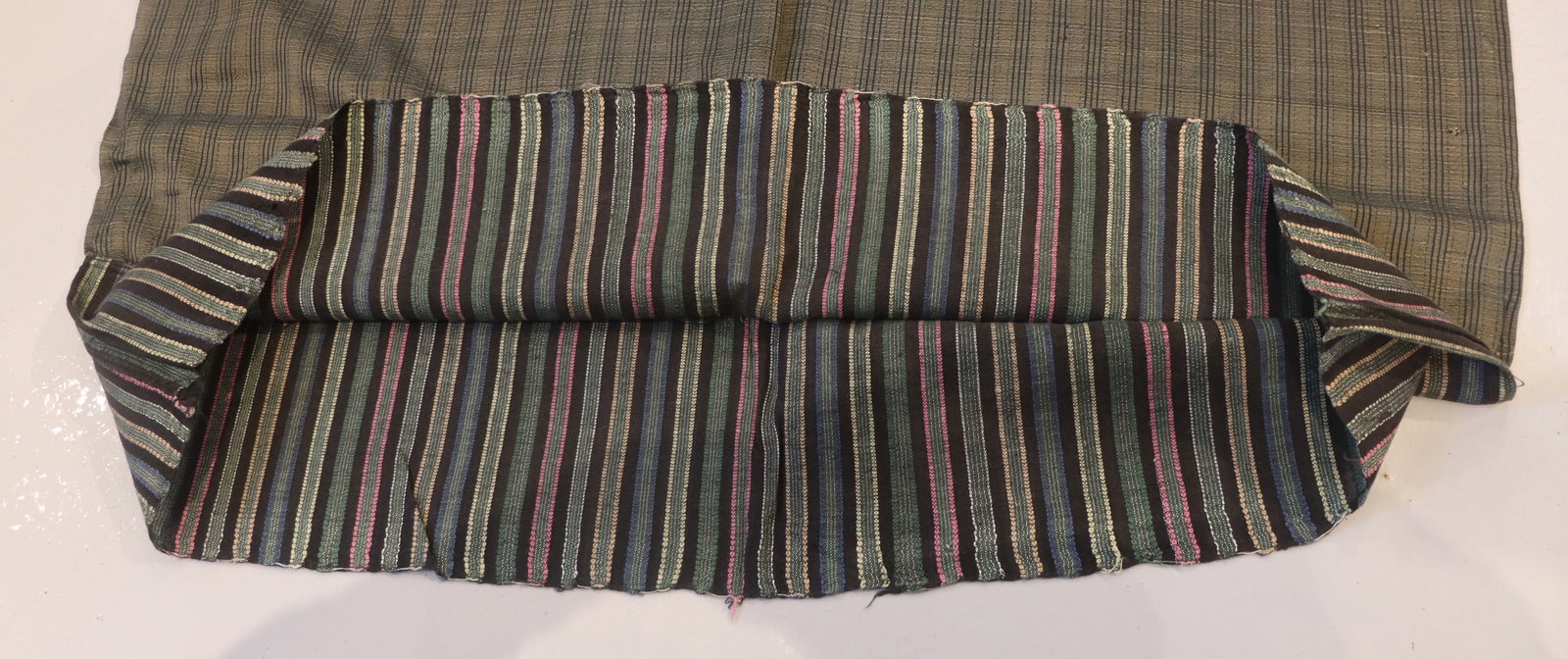 Southeast Asian Laotian Sinh Silk Tube Skirt - 9