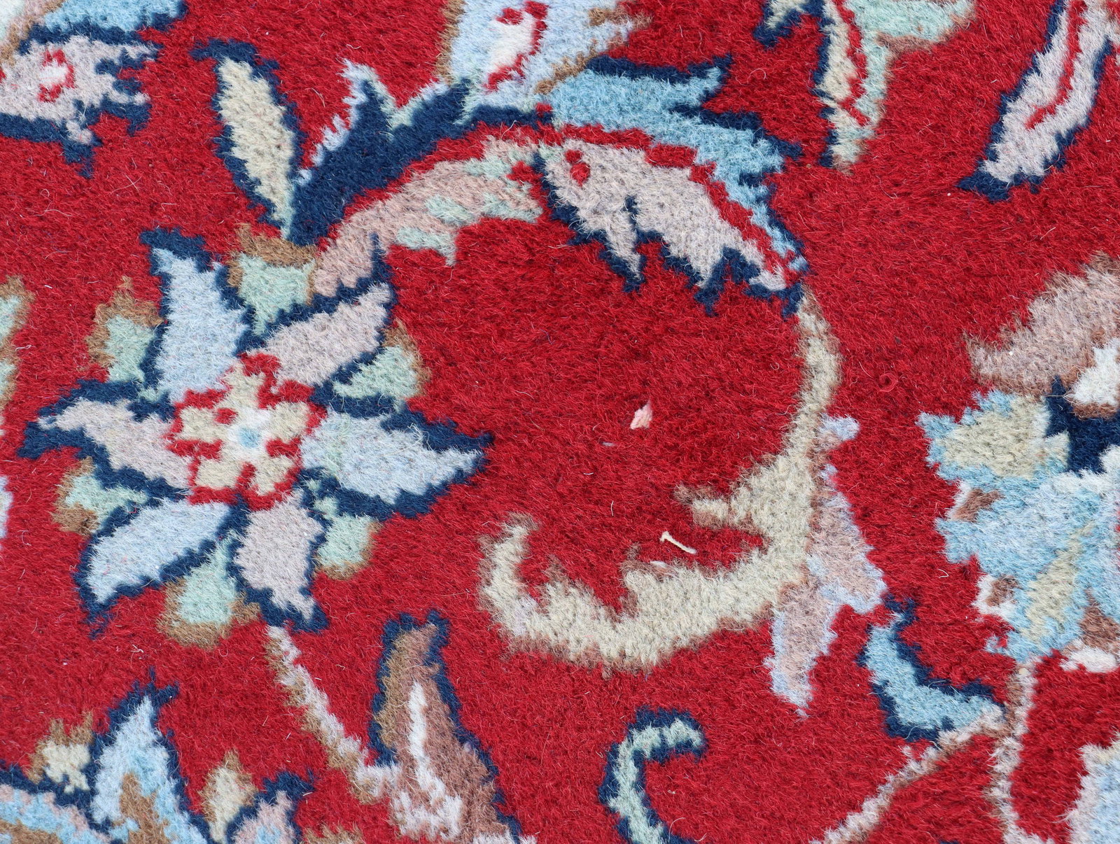 Excellent 12 Foot Oriental Isfahan Wool Carpet - 12