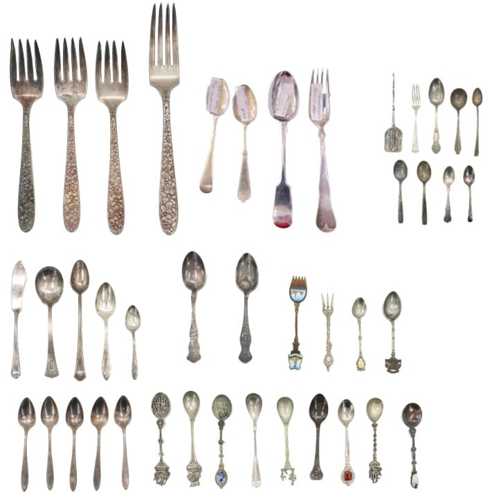 (42) Miscellaneous Silverplated Flatware Pieces and Souvenir Spoons (1 of 17)