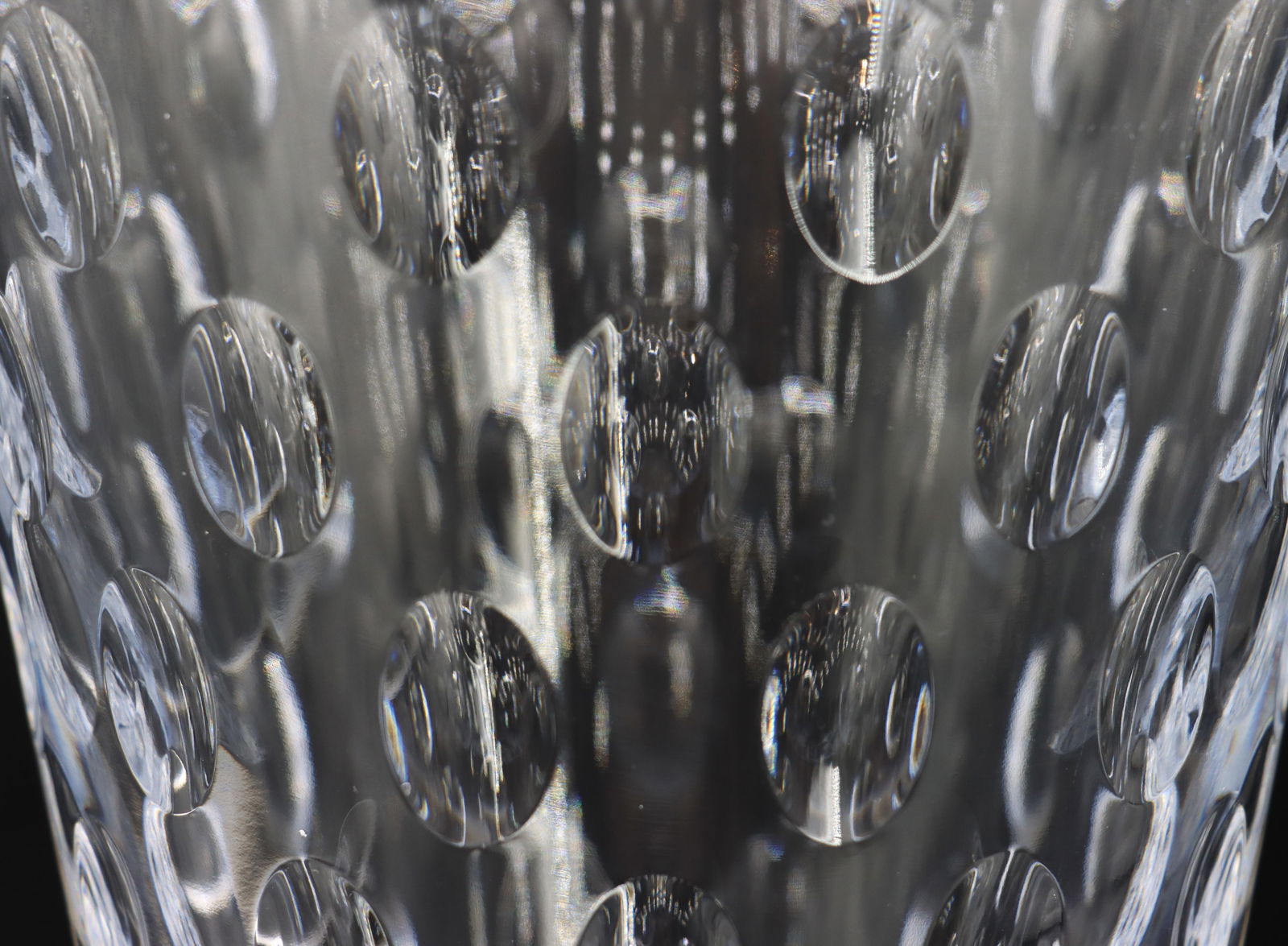 Tall Bubble Pattern Crystal Vase - 10