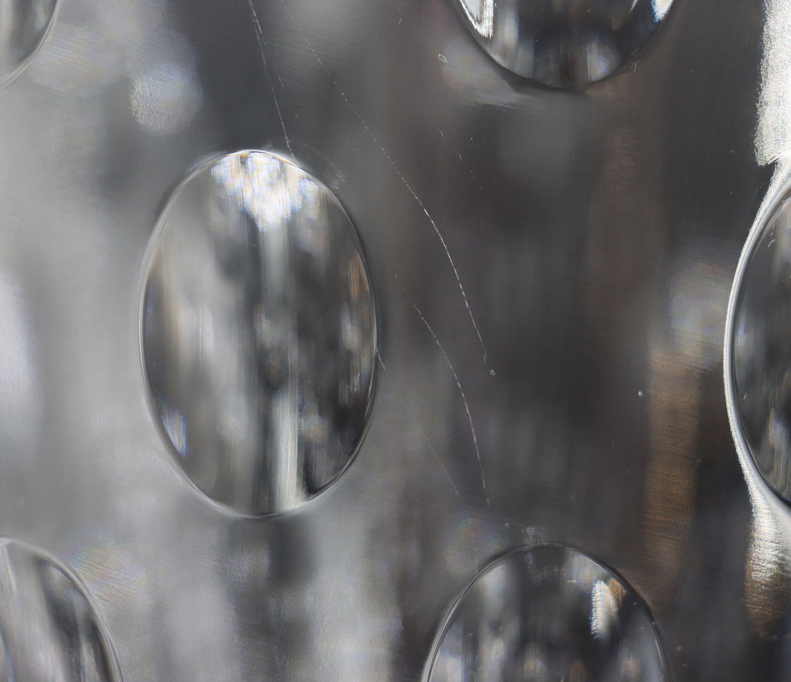 Tall Bubble Pattern Crystal Vase - 13