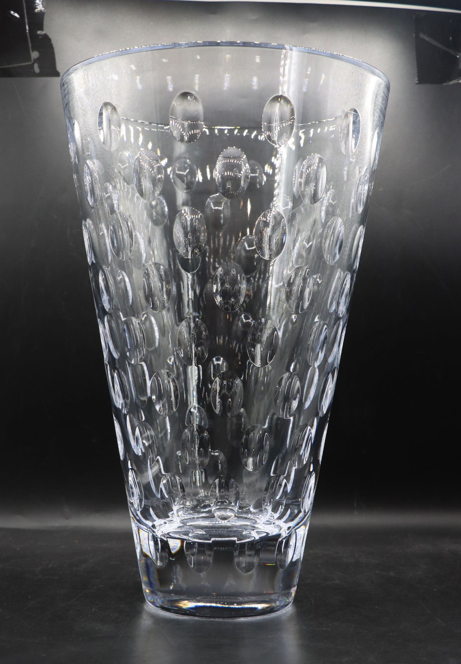Tall Bubble Pattern Crystal Vase - 3