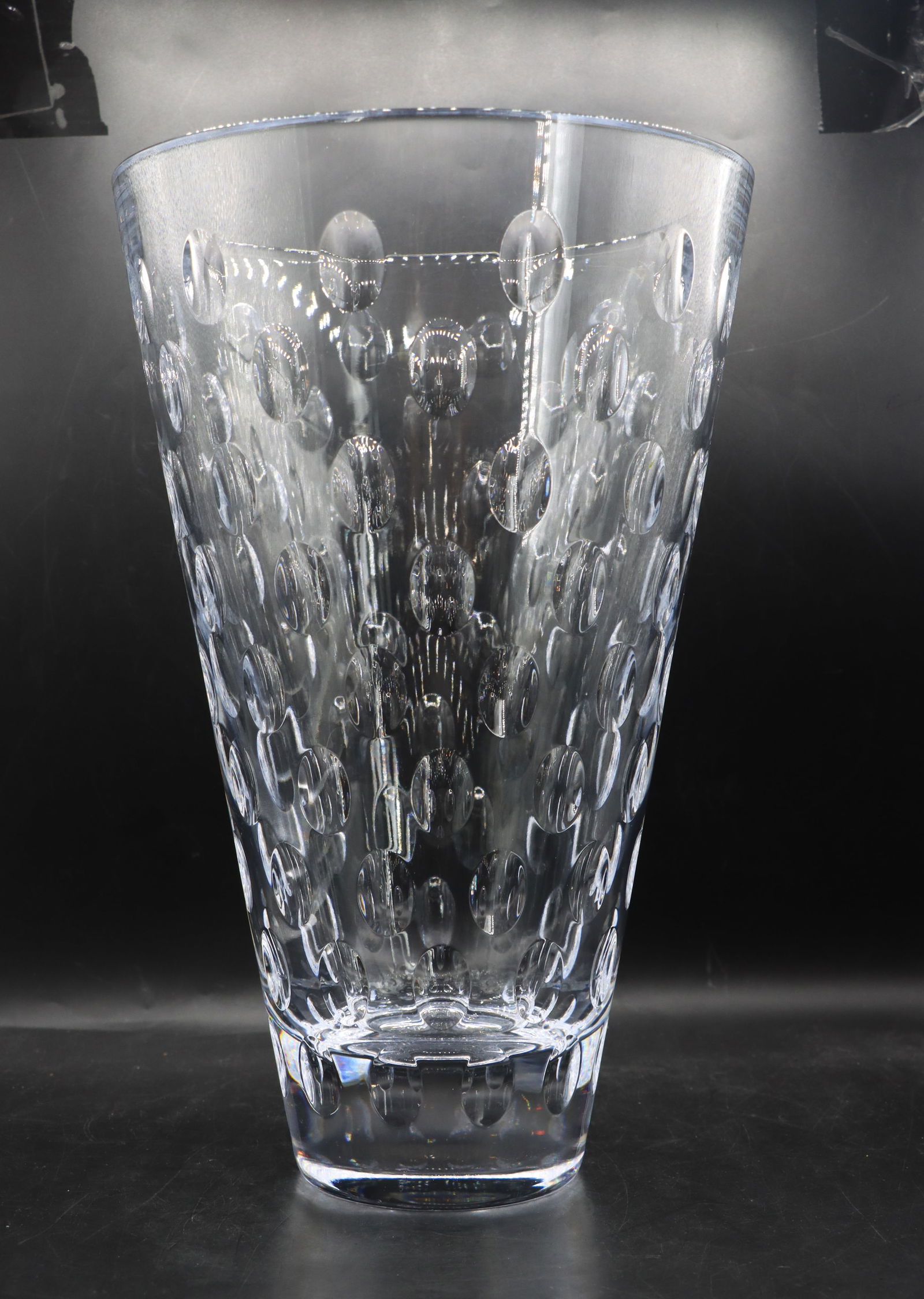 Tall Bubble Pattern Crystal Vase - 4