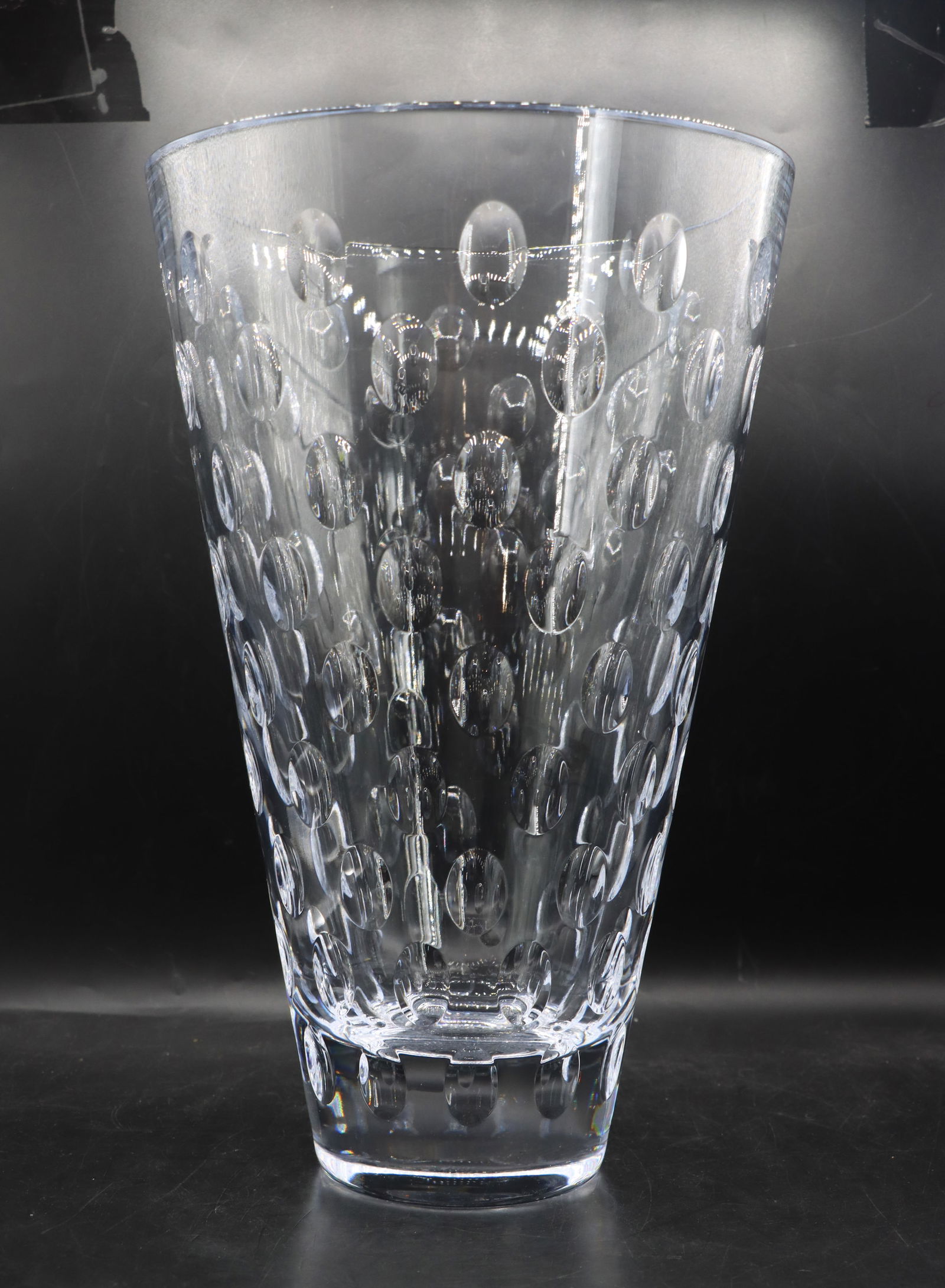 Tall Bubble Pattern Crystal Vase - 5