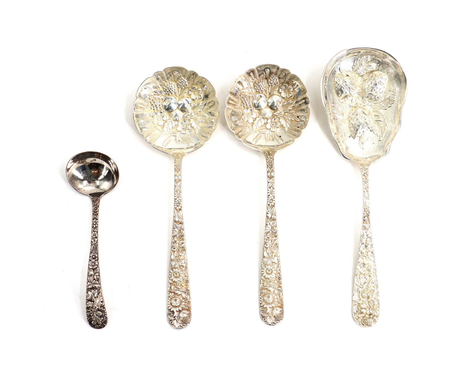 (4) S. Kirk & Son and Stieff Repousse Pattern Sterling Silver Berry Spoons - 8.51 ozt. (1 of 16)