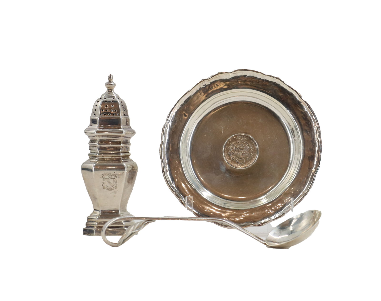 (3) Peruvian Sterling Silver Dish, Sugar Caster, Ladle - 2.755 ozt. (1 of 20)