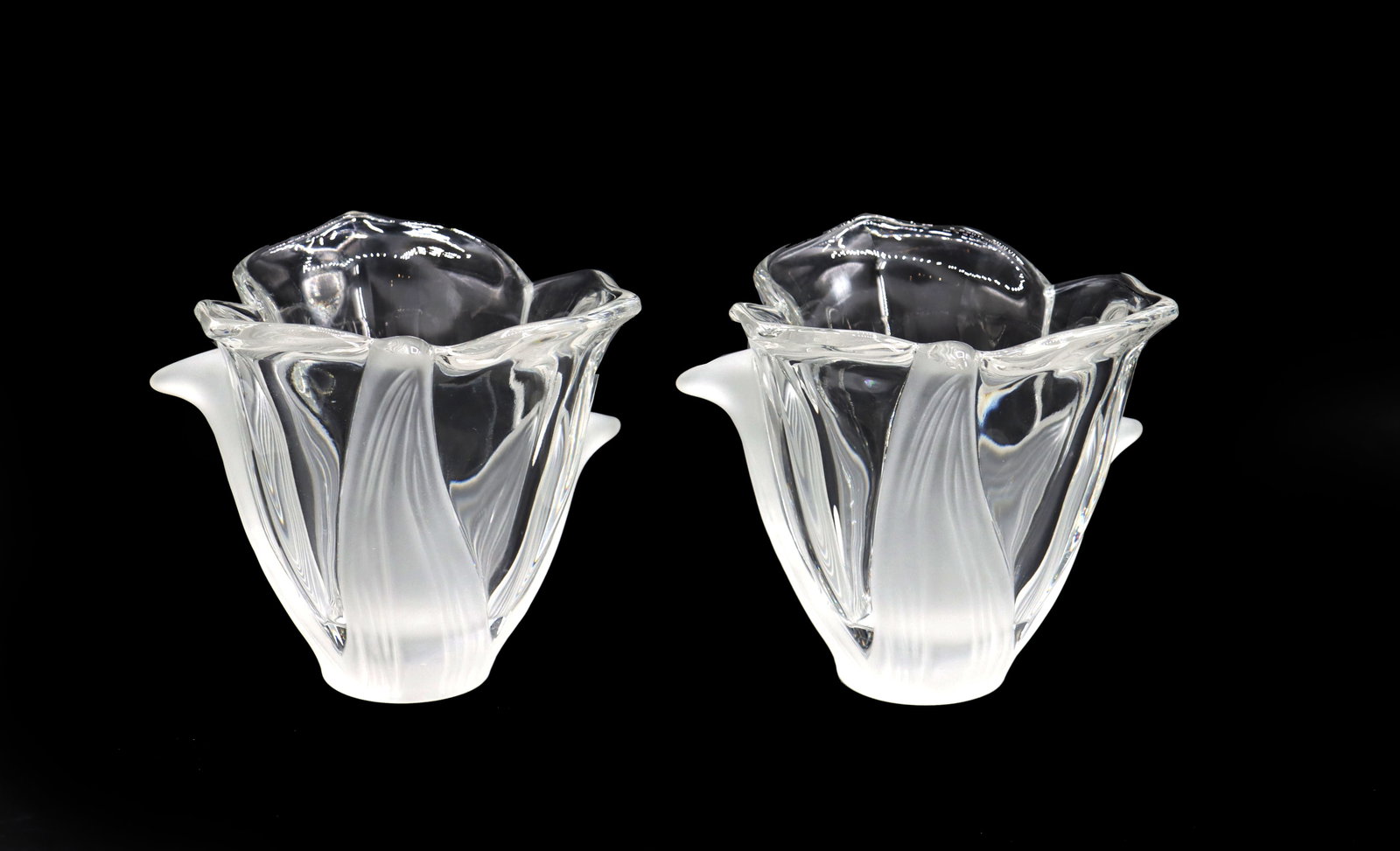 (2) Mikawa Crystal Spring Aria Votice Candleholders (1 of 13)