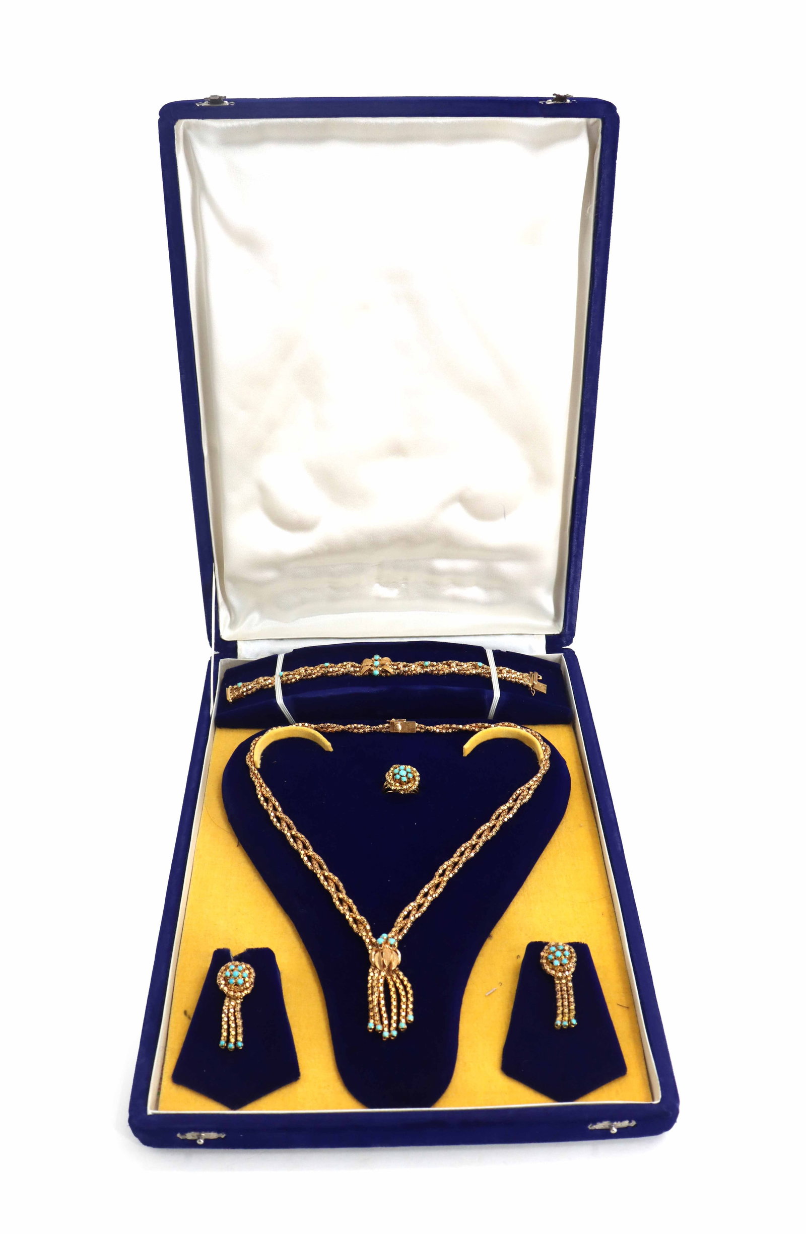 18k Gold and Turquoise Jewelry Set - Gross 73.2 g.: Vintage 18k Gold and Turquoise Jewelry Set,in the original box. . Necklace and bracelet has marking on clasp. One earring does not have a back. Yellow gold. Includes a pair of earrings (for pierced ea