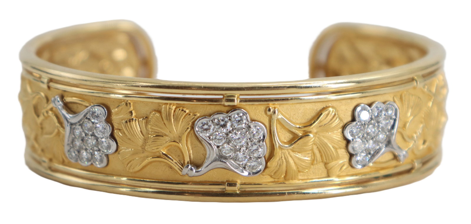 Tested 18k Gold and Diamond Cuff Bracelet - Gross 28.1 g. (1 of 11)