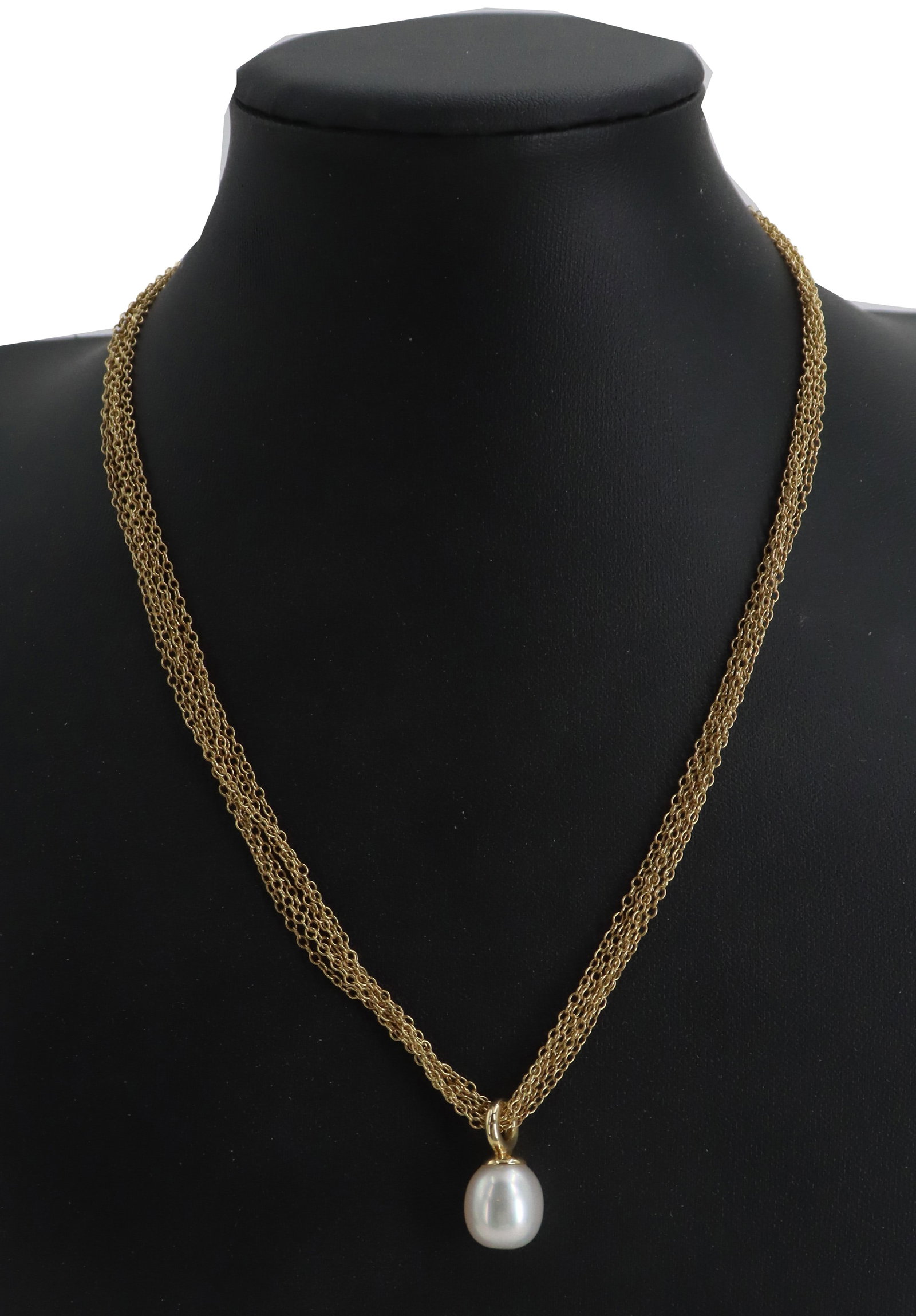 18k Gold Tiffany & Co. Multichain Necklace With Drop Pearl - Gross 20.4 g..: 18k Gold Tiffany & Co. Multichain Necklace With Drop Pearl - Gross 20.4 g... Elegant necklace by Tiffany & Co. with a multi-strand gold chain supporting a single, luminous teardrop-s