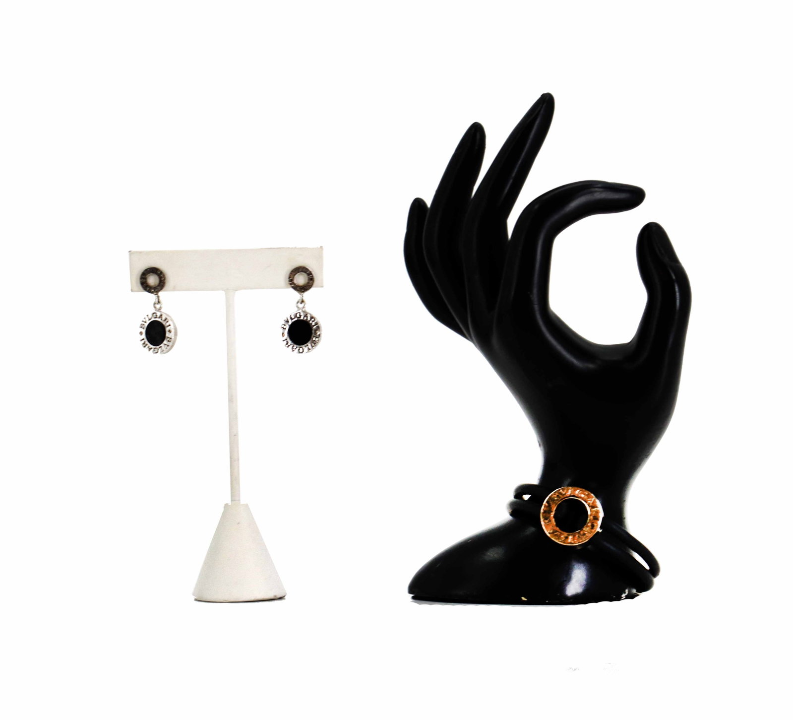 Bulgari Sterling Silver and Leather Bracelet and Pair of Onyx Drop Earrings (1 of 14)