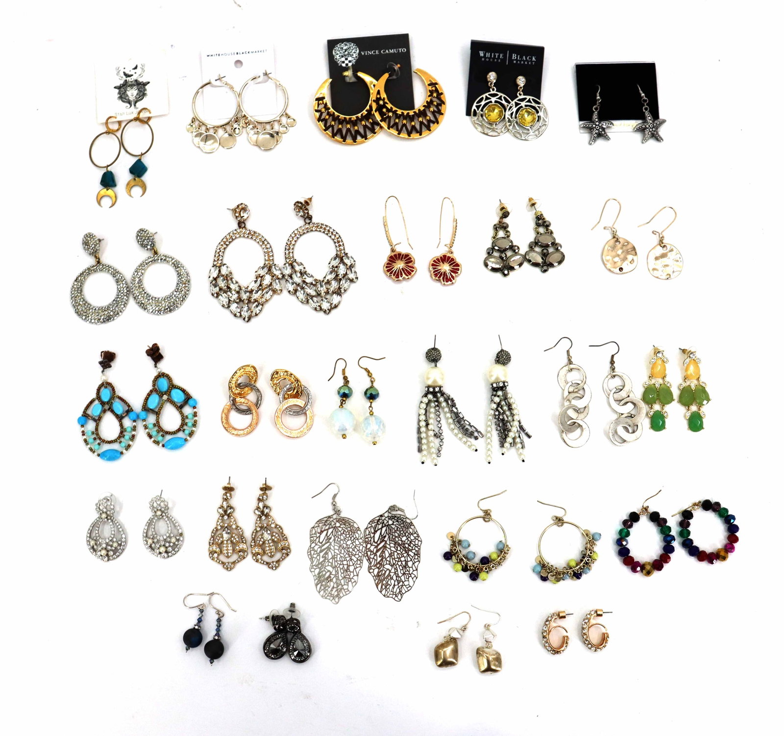 (25) Pairs of Costume Drop Style Earrings (1 of 14)