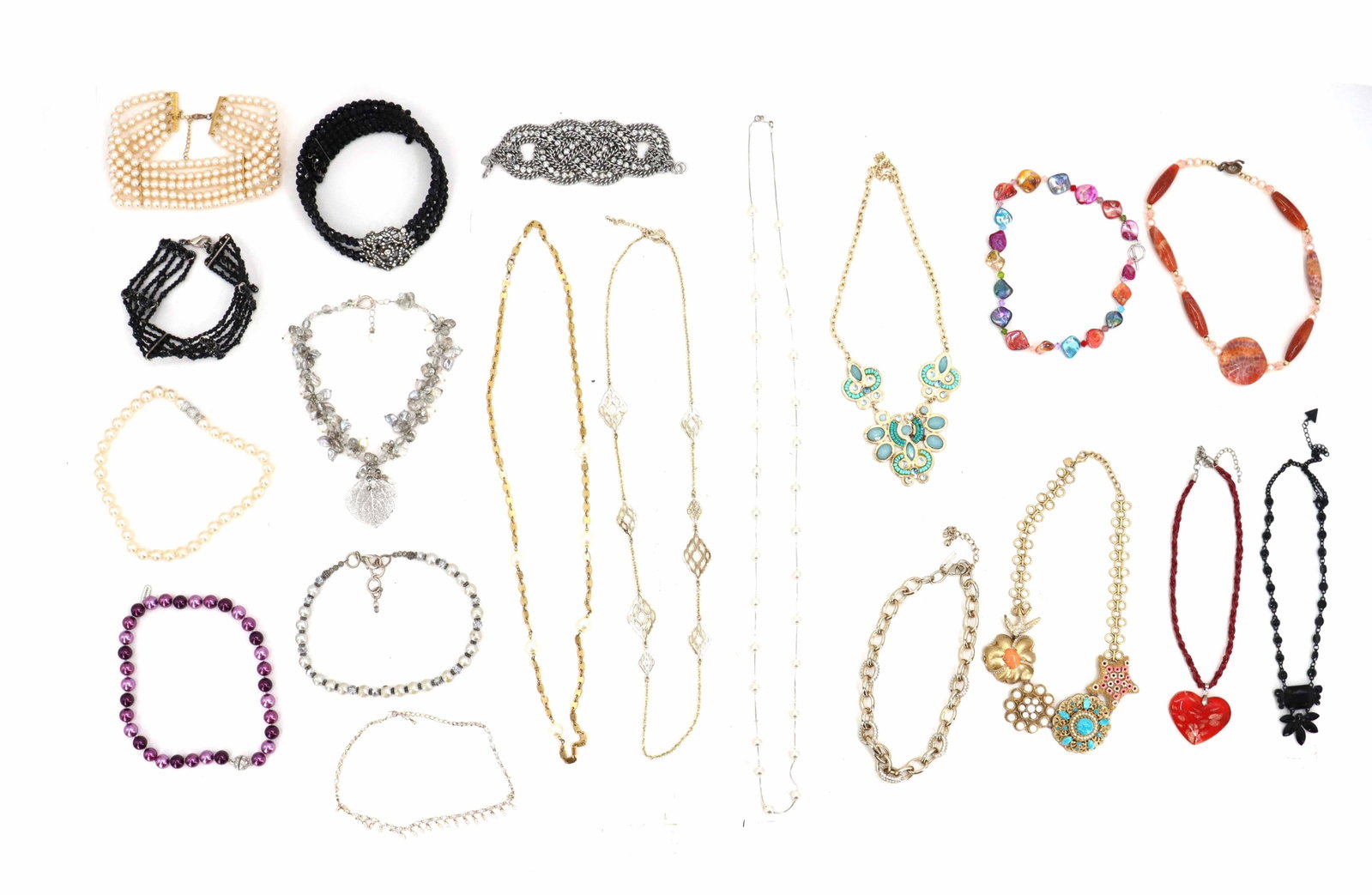 (18) Costume Necklaces and (1) Pendant (1 of 11)