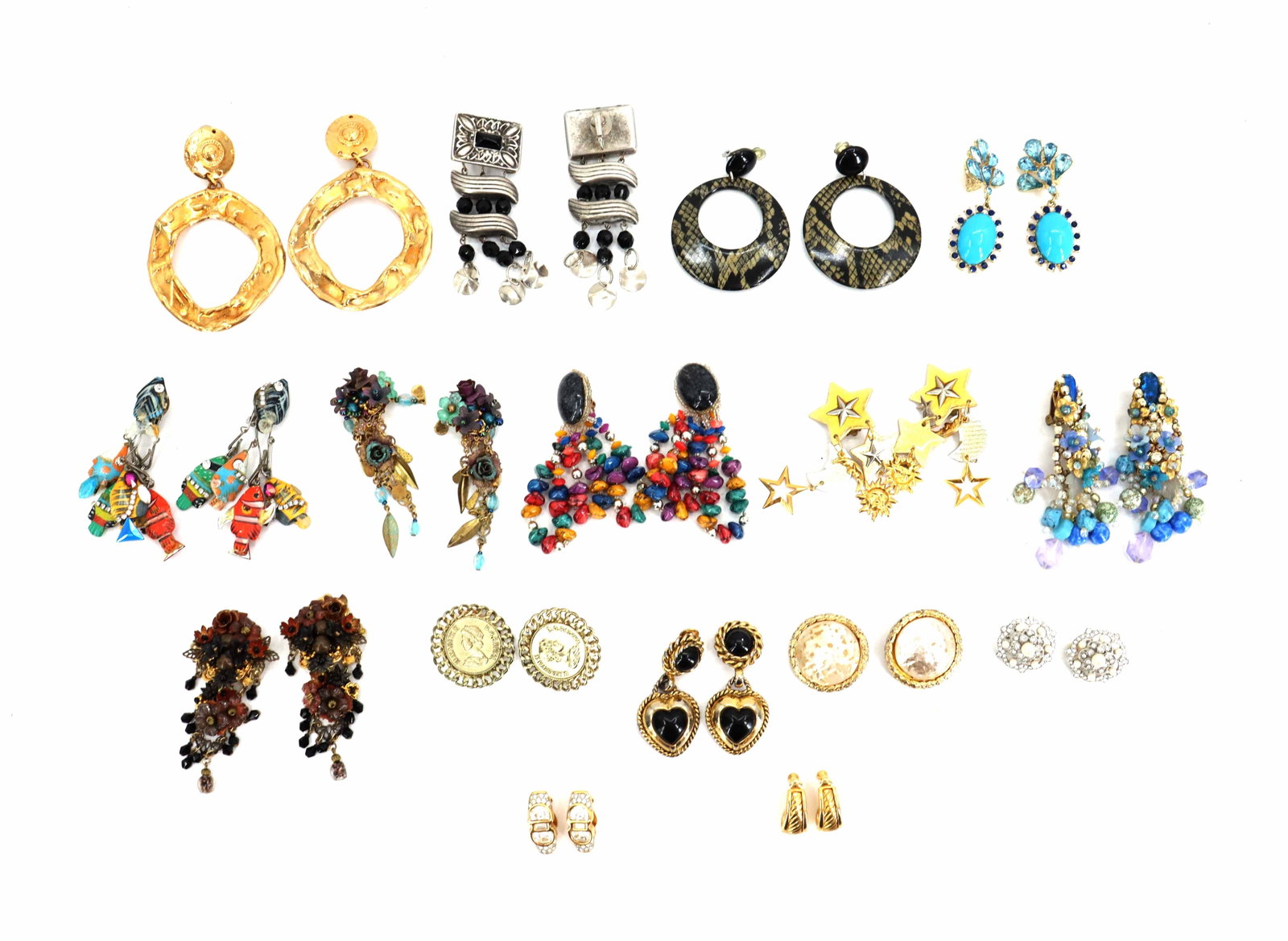 (16) Pairs of Costume Clip-On Earrings (1 of 11)
