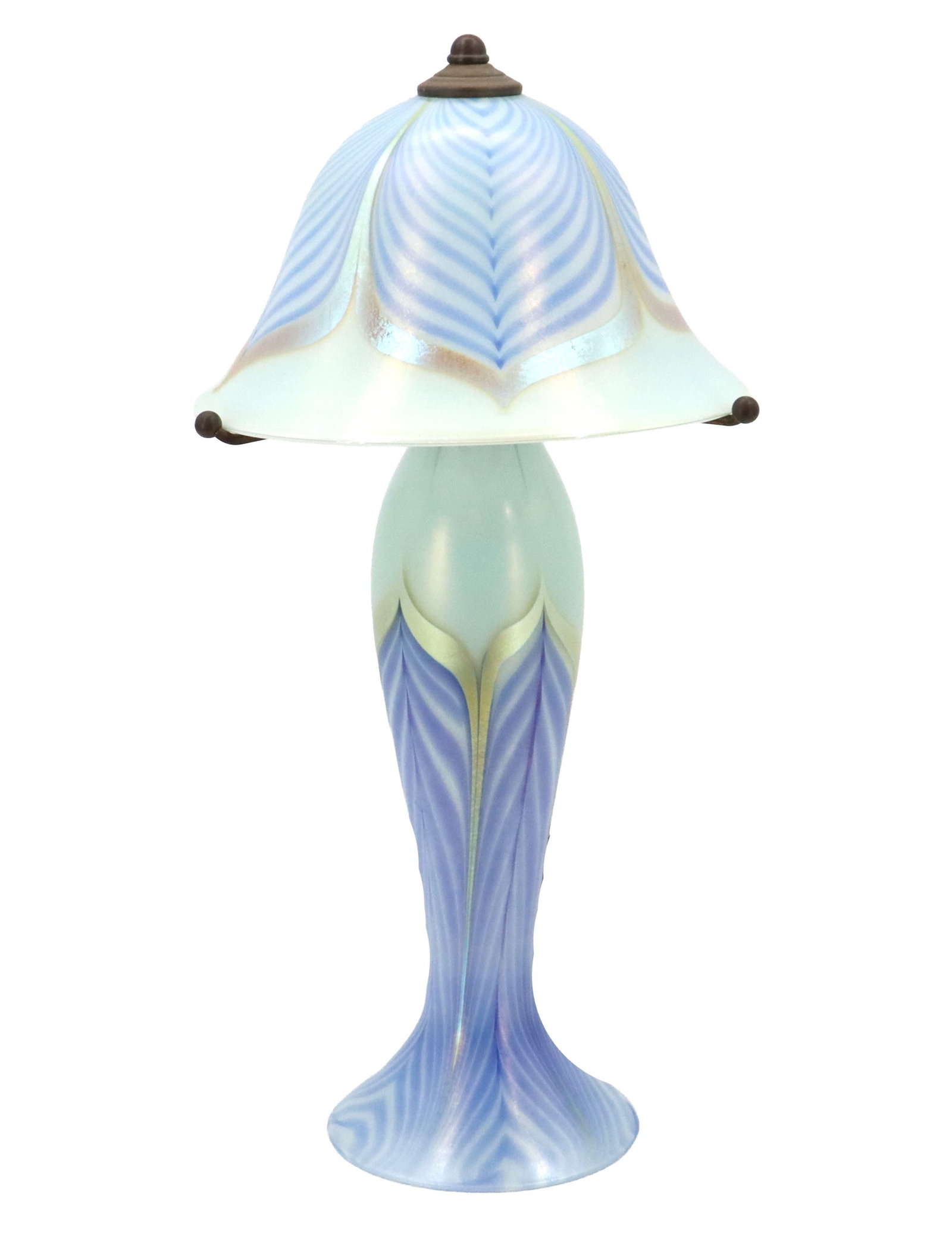 Steven Correla (Born 1940) American, Art Nouveau "Pulled Feather" Iridescent Art Glass Table Lamp: Steven Correla (Born 1940) American, Art Nouveau "Pulled Feather" Iridescent Art Glass Table Lamp. Art Nouveau table lamp is crafted from iridescent art glass featuring a bell-shap