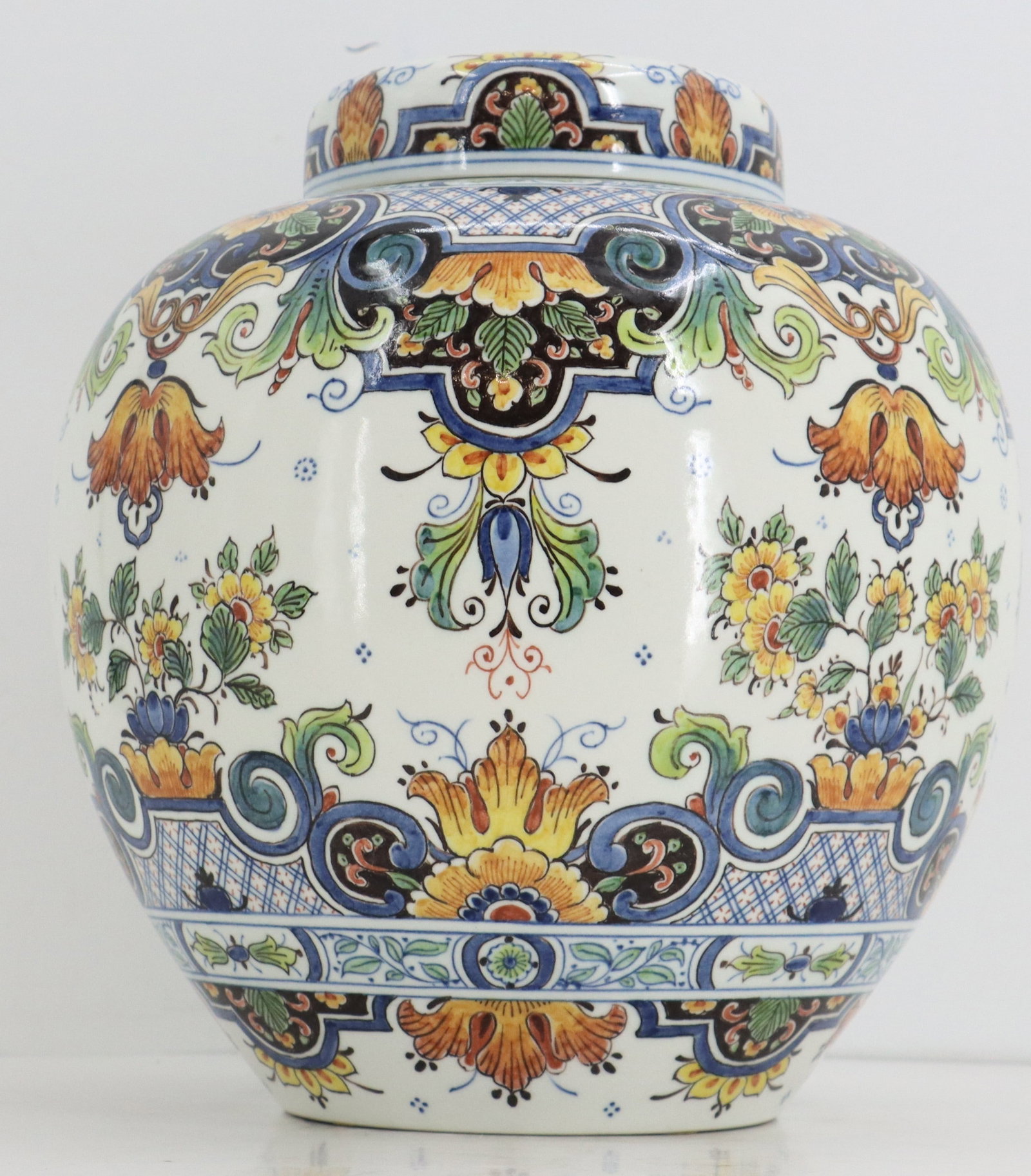 Dutch Delftware Polychrome Painted Earthenware Lidded Ginger Jar - 5