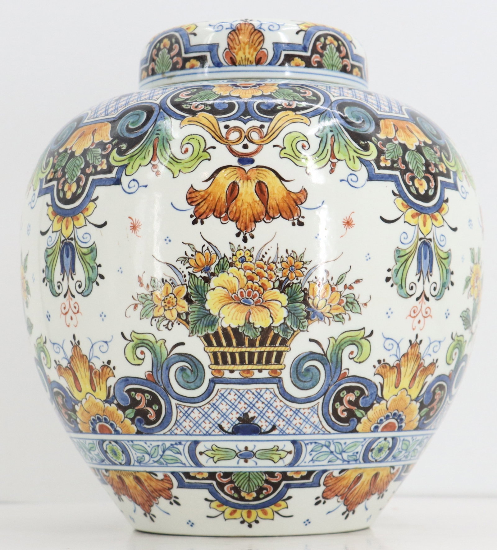 Dutch Delftware Polychrome Painted Earthenware Lidded Ginger Jar - 6