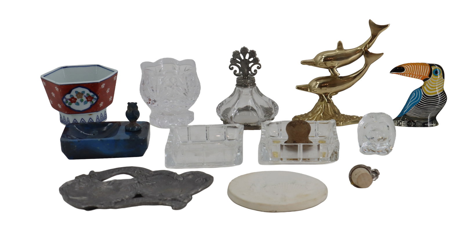 (12) Decorative Objects (1 of 14)