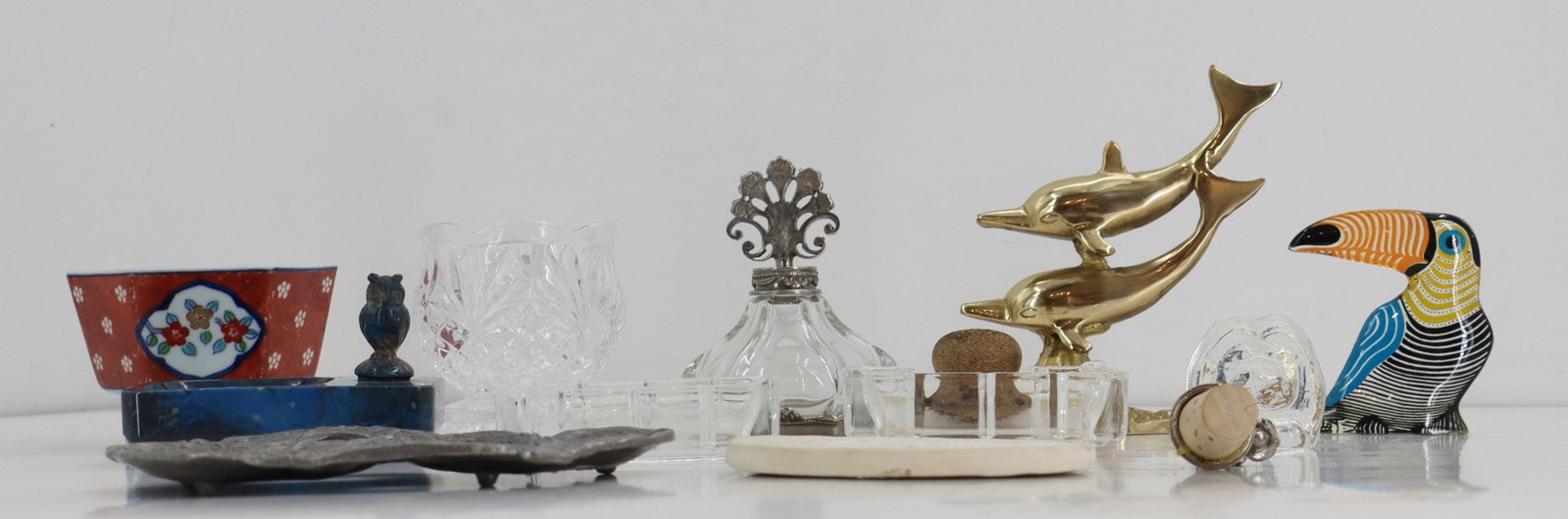 (12) Decorative Objects - 2