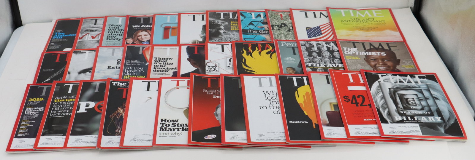 (35) Time Magazines (2016-2018) - 2