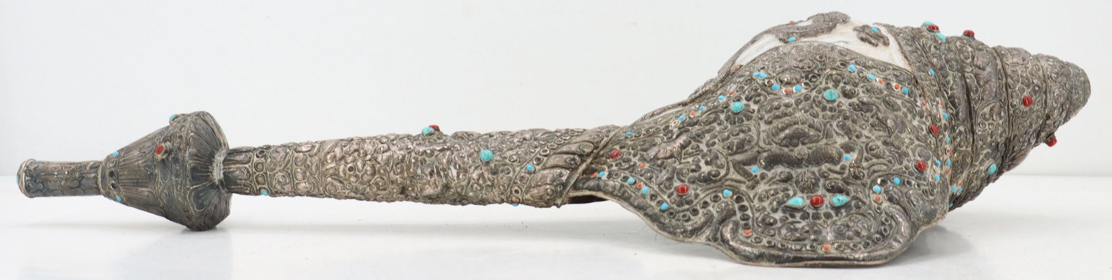 Tibetan Silver-Mounted Conch Shell - 3