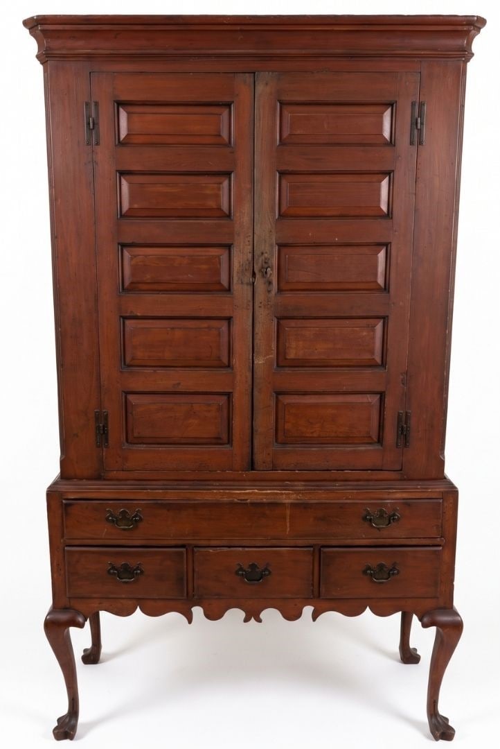 Very Rare Likely Pennsylvania Period 18th Century Early Painted Trifid Foot Carved Secretary: Very Rare Likely Pennsylvania Period 18th Century Early Painted Trifid Foot Carved Secretary. The upper two door cabinet has a unique almost colonial aesthetic with what appears to be an original pain