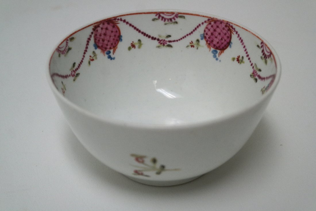 Antique Chinese Export Bowl with Floral Pattern: Antique Chinese Export Bowl with Floral Pattern. Height: 2.5 inches. Diameter: 5 inches.