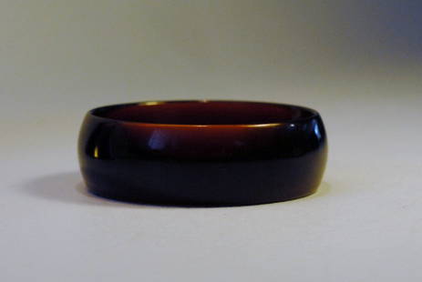 Dark Brown Bakelite Bangle w/Smooth Design: Dark Brown colored bangle in a smooth design