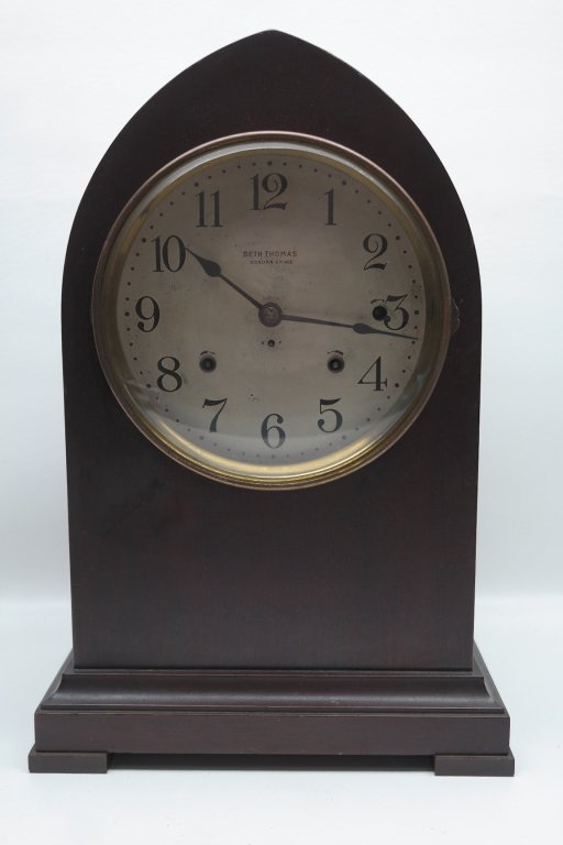 Antique Seth Thomas Gothic Style Mantle Clock: Seth Thomas Size: H: 16 in