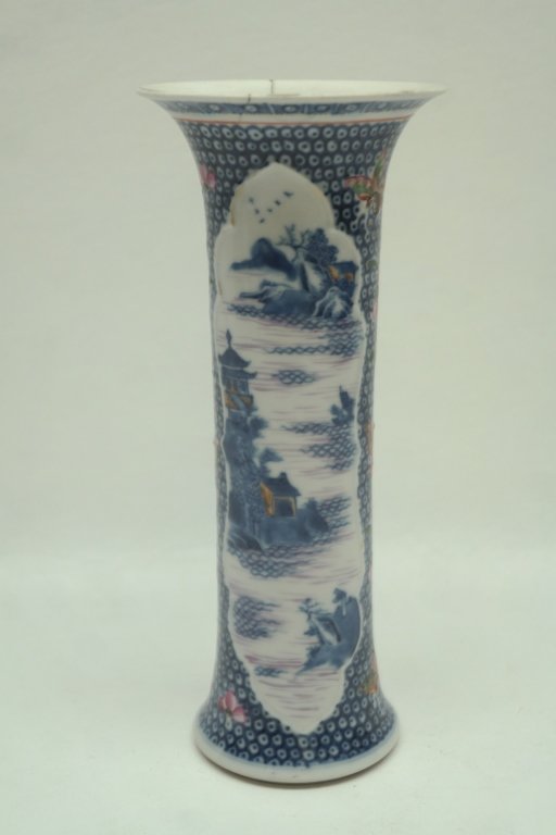 18th C. Chinese Export Blue & White Vase (1 of 4)