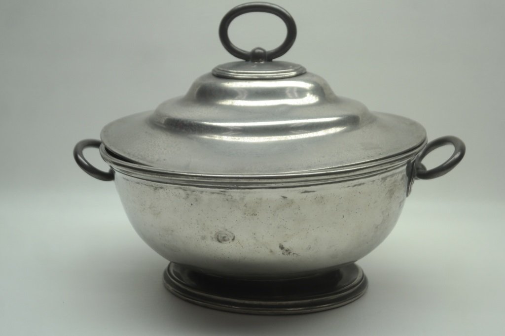 Large Antique Pewter Tureen (Signed) (1 of 3)