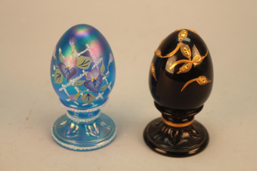 (2) Signed Fenton Art Glass Eggs (1 of 4)