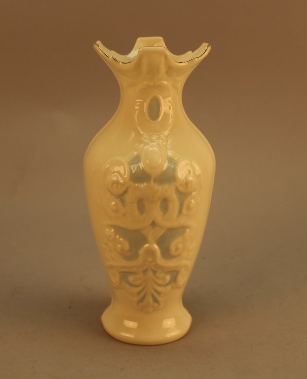 Belleek Irish Parian Porcelain Vase: Comes with original box. Height: 8.25 in.