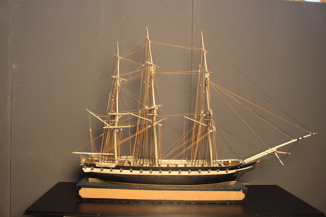 Rare Large Antique Ship Model, 28 Gun Frigate: Rare Large Antique Ship Model, 28 Gun Frigate. Has whalebone masts, bowsprit, yards and blocks. War of 1812 period. Model Length: 53 inches. Height: 36.5 inches. Width: 17.5 inches. Actual display cas