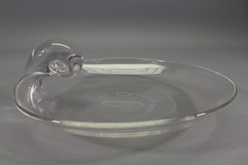 Steuben Glass Signed Dreves Olive Bowl (1 of 4)
