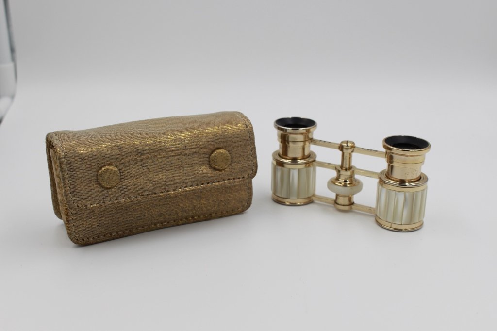 Mignon Opera Glasses w/ Case (1 of 8)